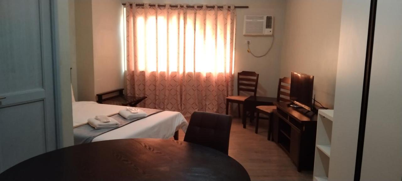White Knight Hotel Saint Anne Manila Esterno foto